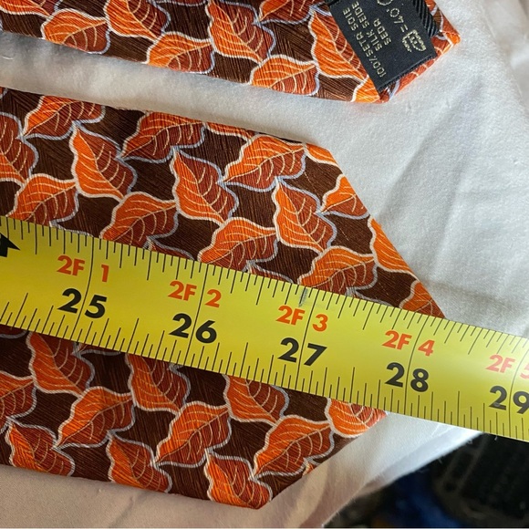 ERMENEGILDO ZEGNA Men's 100% Silk Necktie Made In Italy Leaves Rare Brown/Orange - Picture 8 of 8
